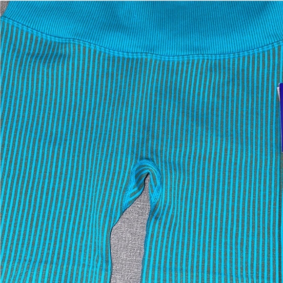 JoyLab High-Rise Blue Bike Shorts - Picture 3 of 3